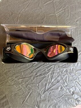 Winmax Mirrored Lens Swim Goggles with Black Frame